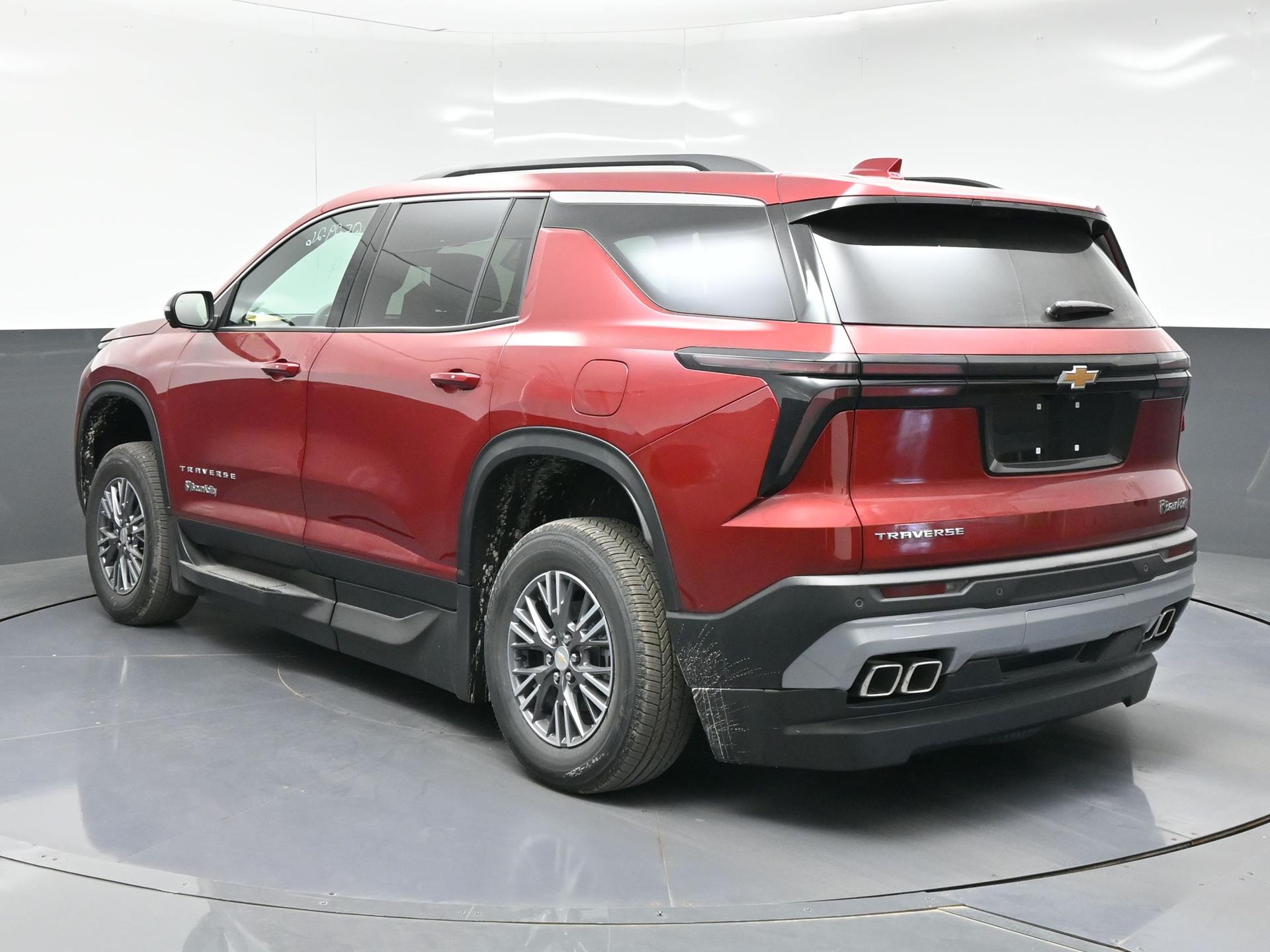 2026 Chevrolet Traverse LT - Photo 5