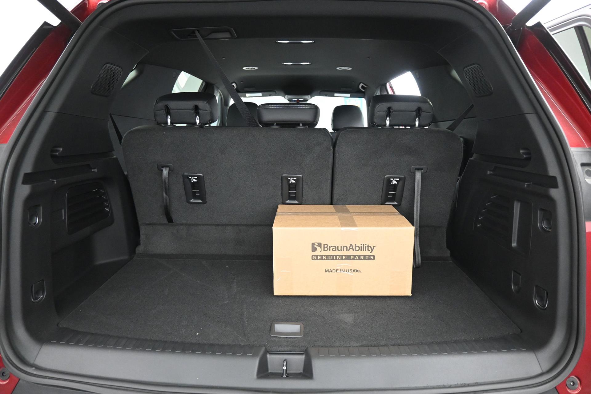 2026 Chevrolet Traverse LT - Photo 12