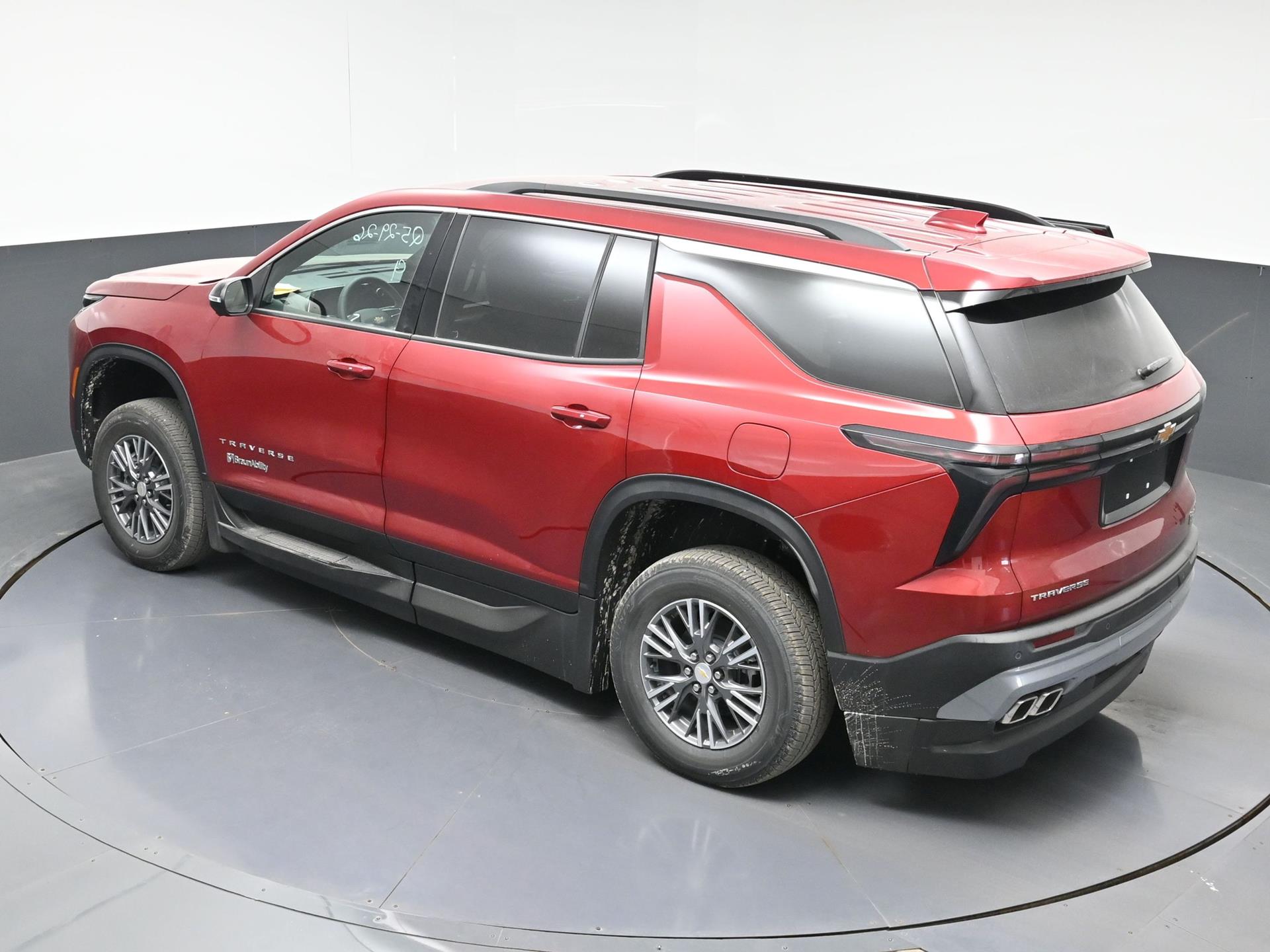 2026 Chevrolet Traverse LT - Photo 20