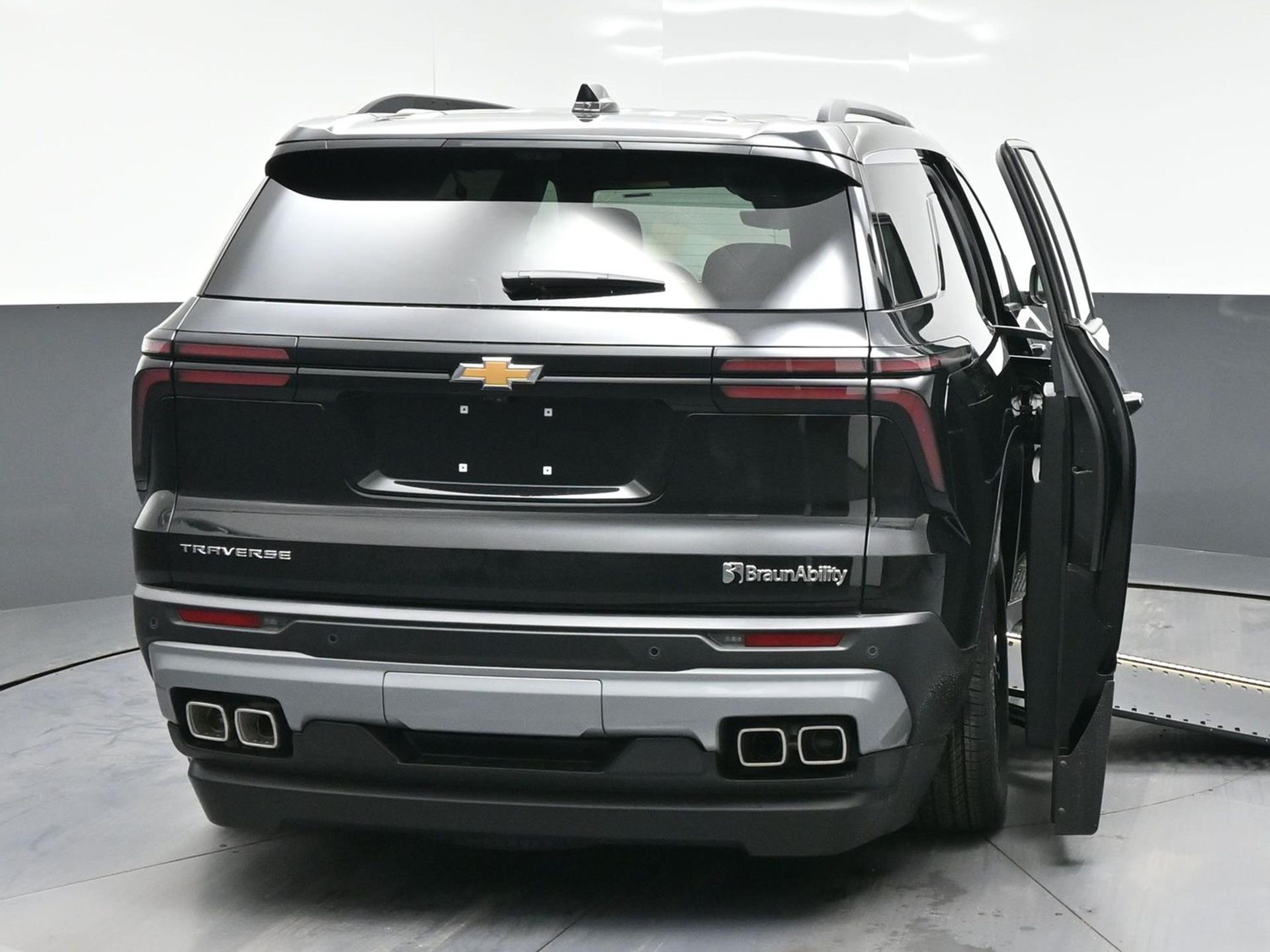 2026 Chevrolet Traverse LT - Photo 20