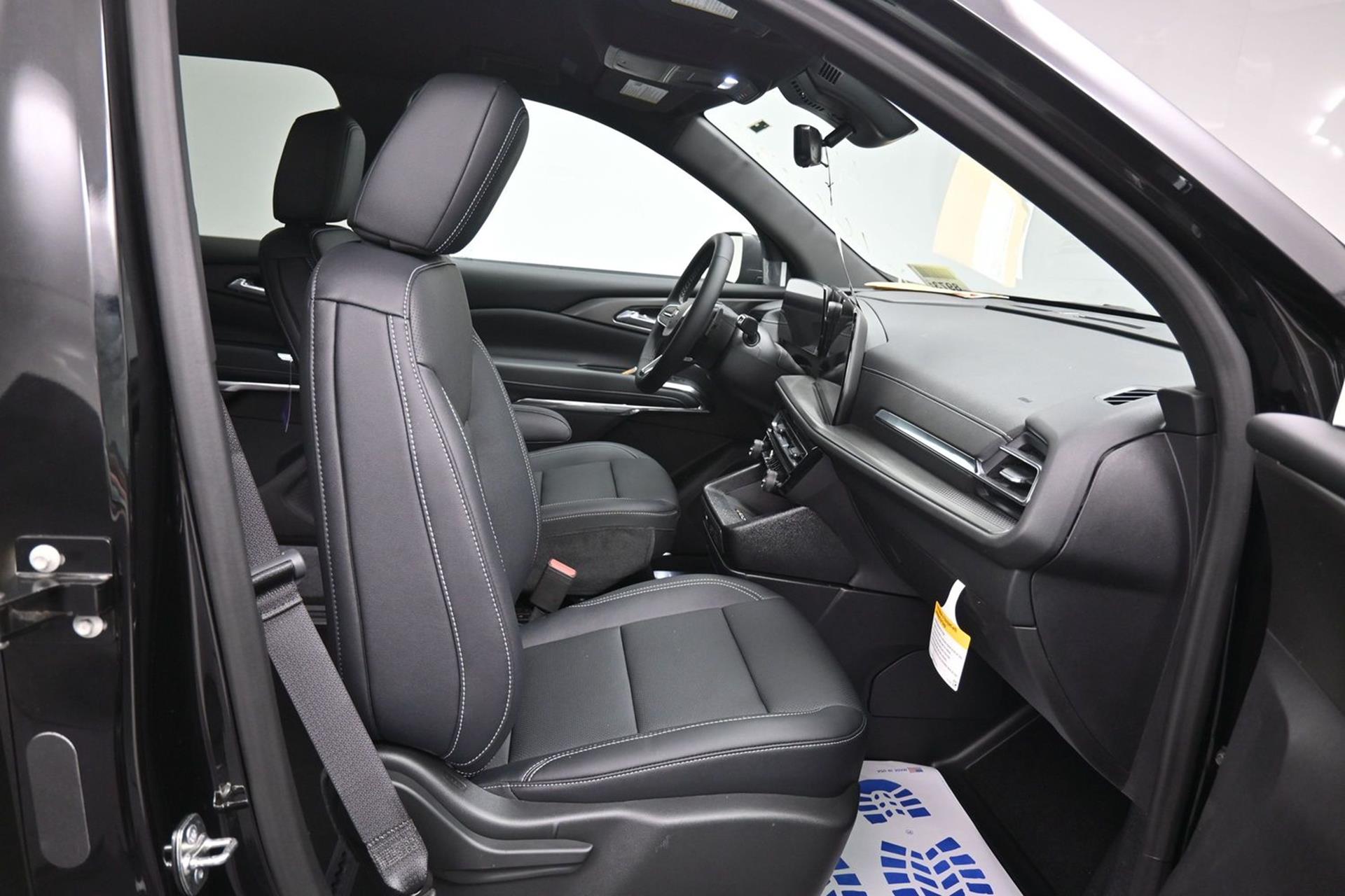 2026 Chevrolet Traverse LT - Photo 23