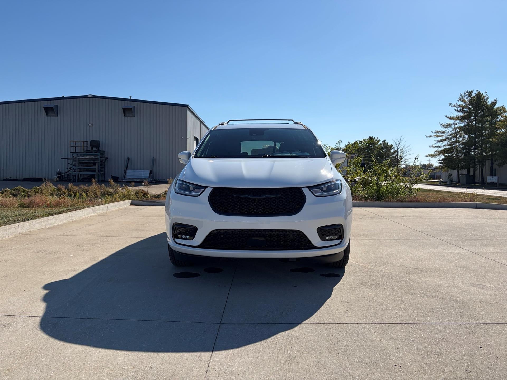 PRE OWNED 2021 Chrysler Pacifica Touring L