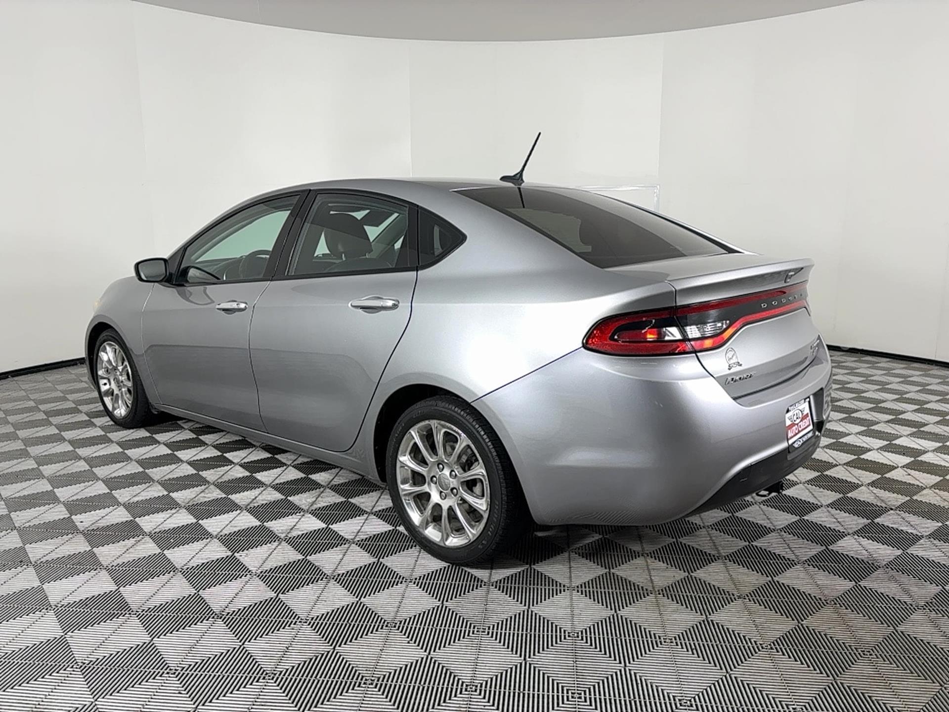 View vehicle photo 6