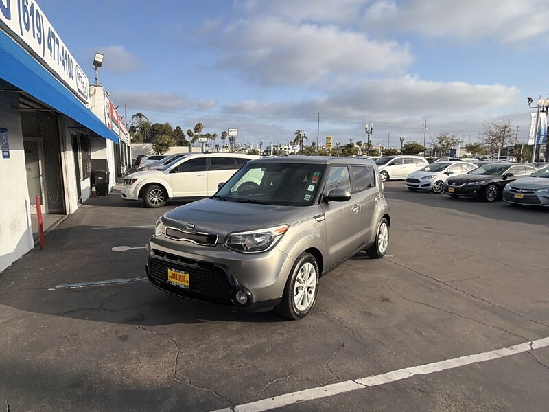 2016 Kia Soul 2.0L + AT's photo
