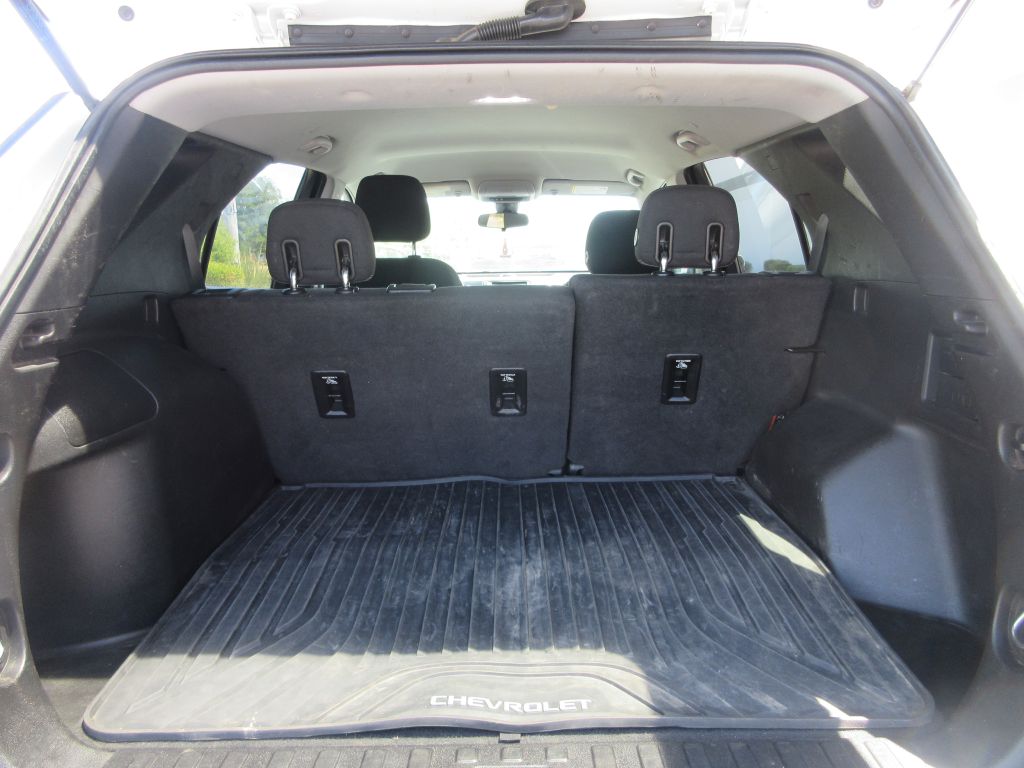 Car Image 8