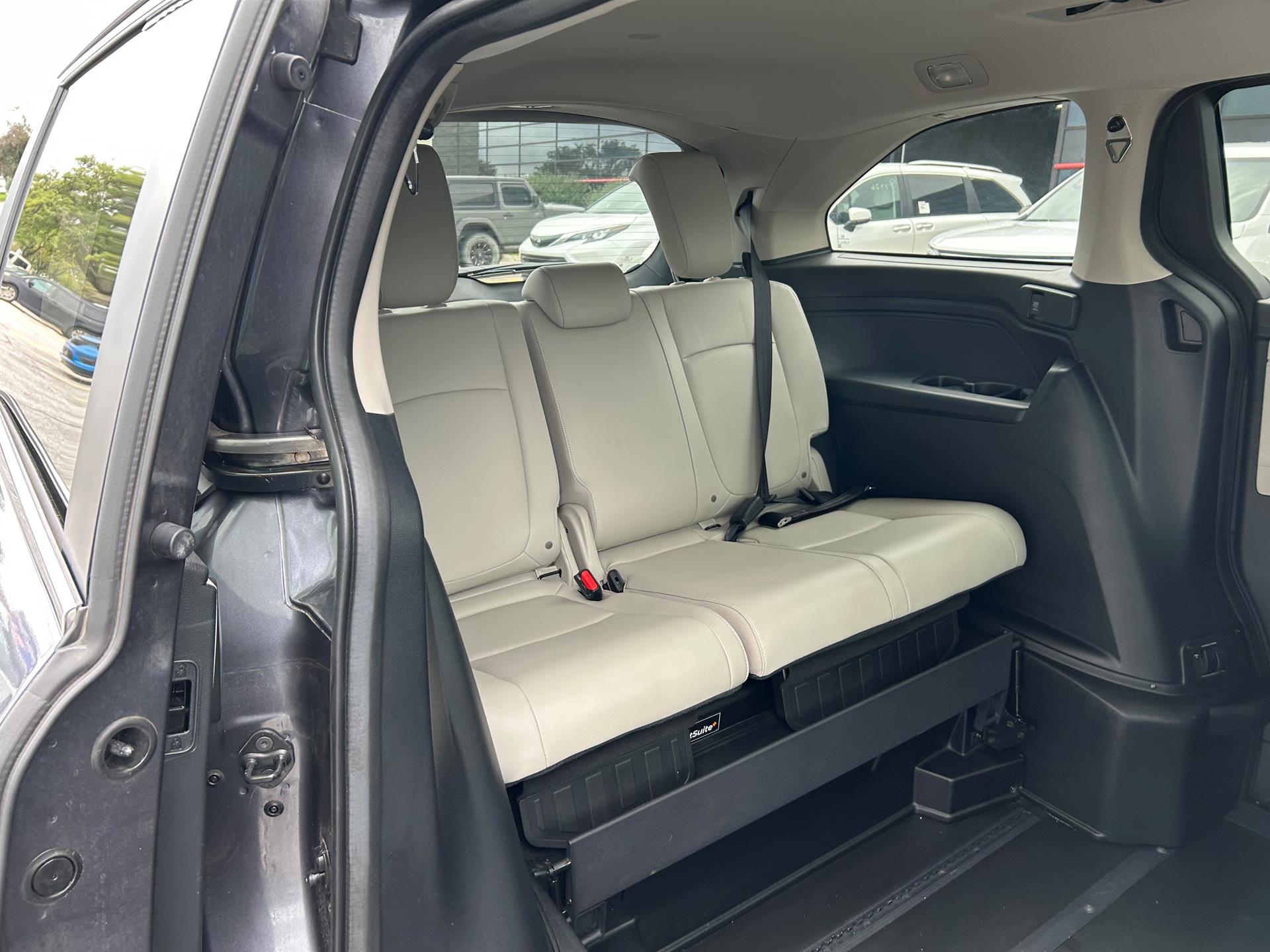 PRE OWNED 2025 Honda Odyssey EX-L