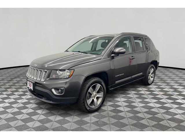 Gray (Granite Crystal Metallic Clearcoat) 2016 Jeep Compass High Altitude Edition 4WD SUV / Crossover Four-Wheel Drive 6-Speed Automatic