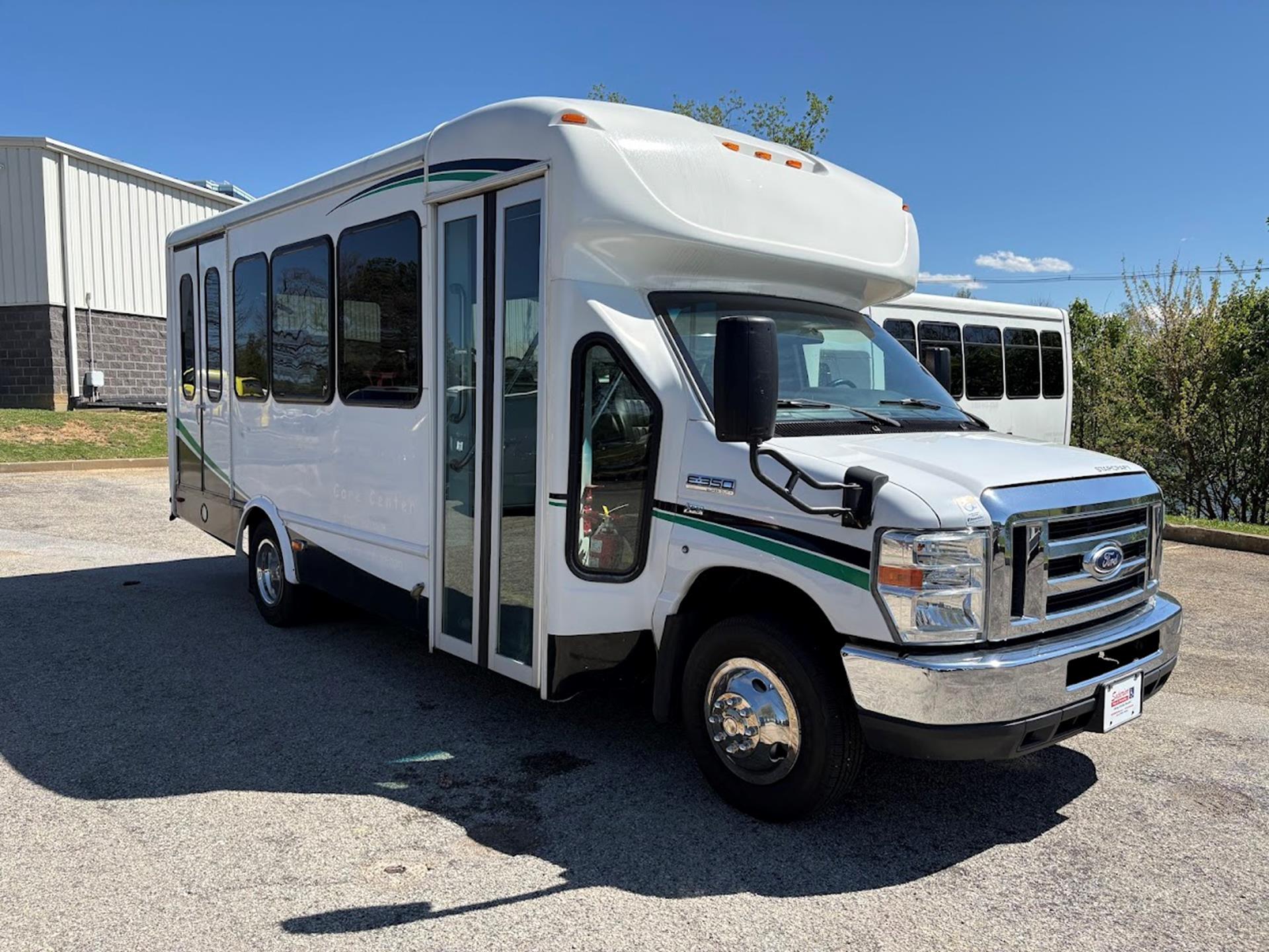 2016 Ford E-Series Cutaway Base