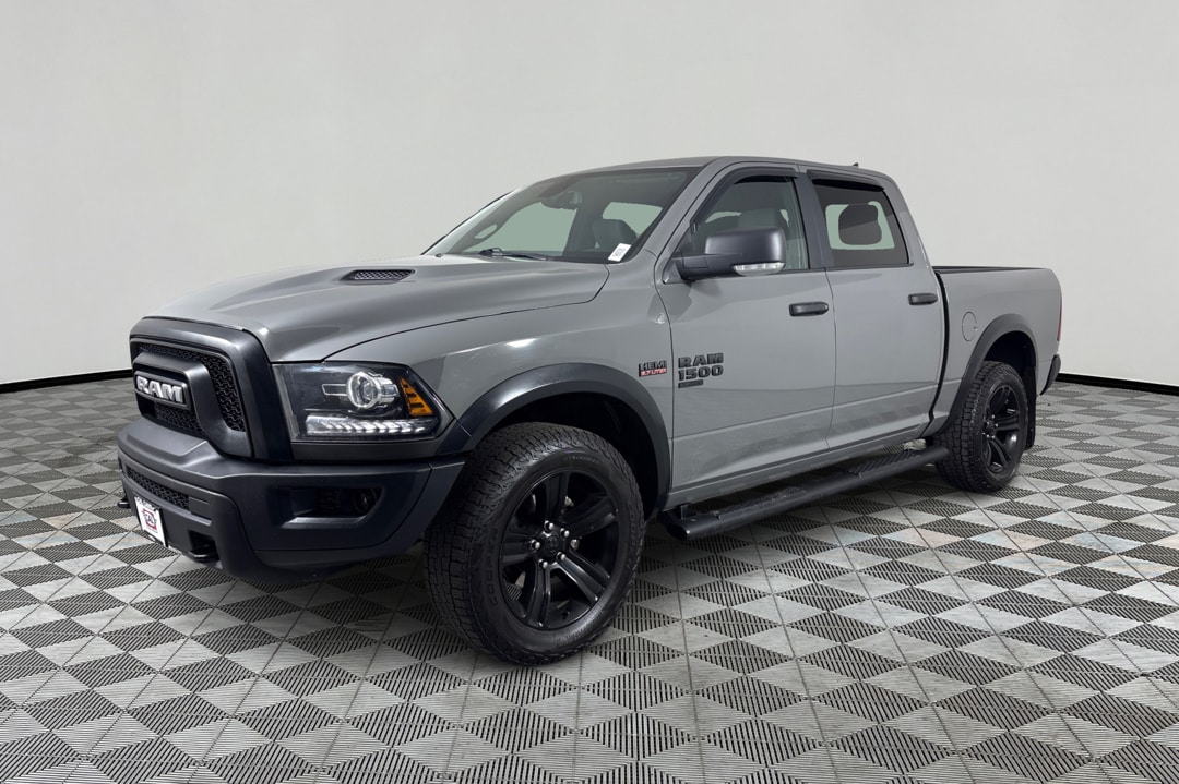 Gray (Ceramic Grey) 2022 RAM 1500 Pickup Truck Four-Wheel Drive 8-Speed Automatic