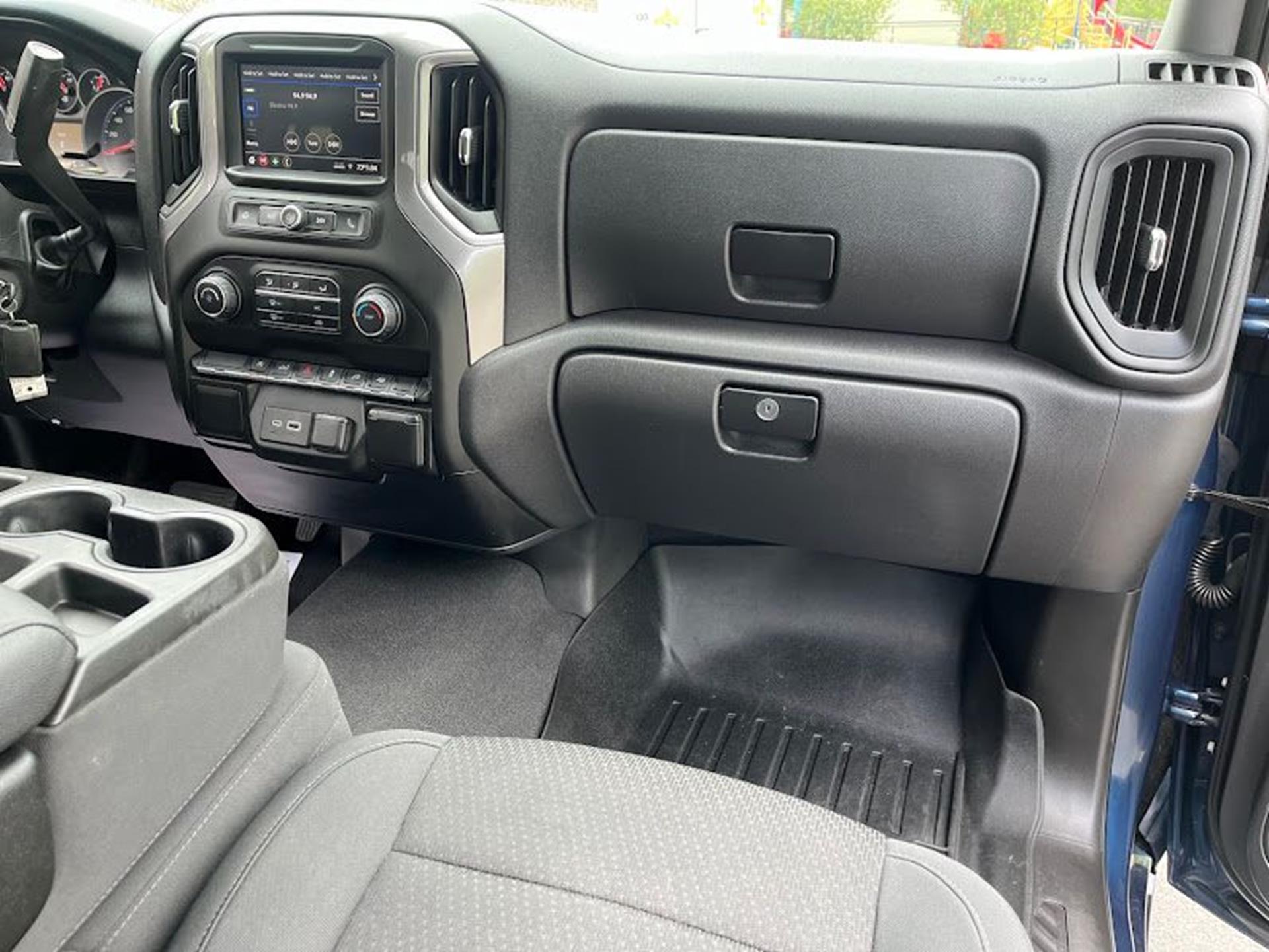 2021 Chevrolet Silverado 1500 Custom - Photo 37