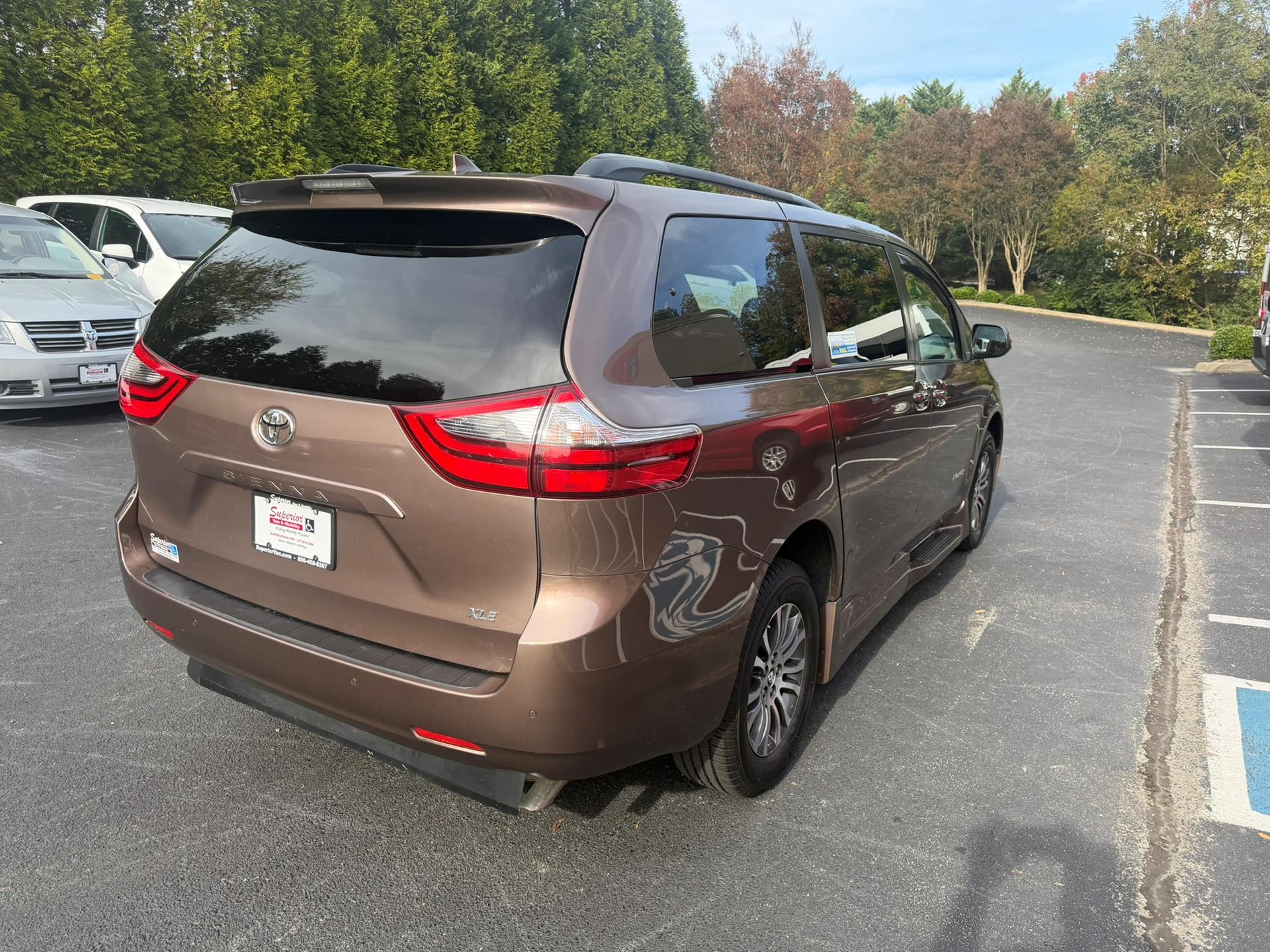 PRE OWNED 2020 Toyota Sienna XLE Premium