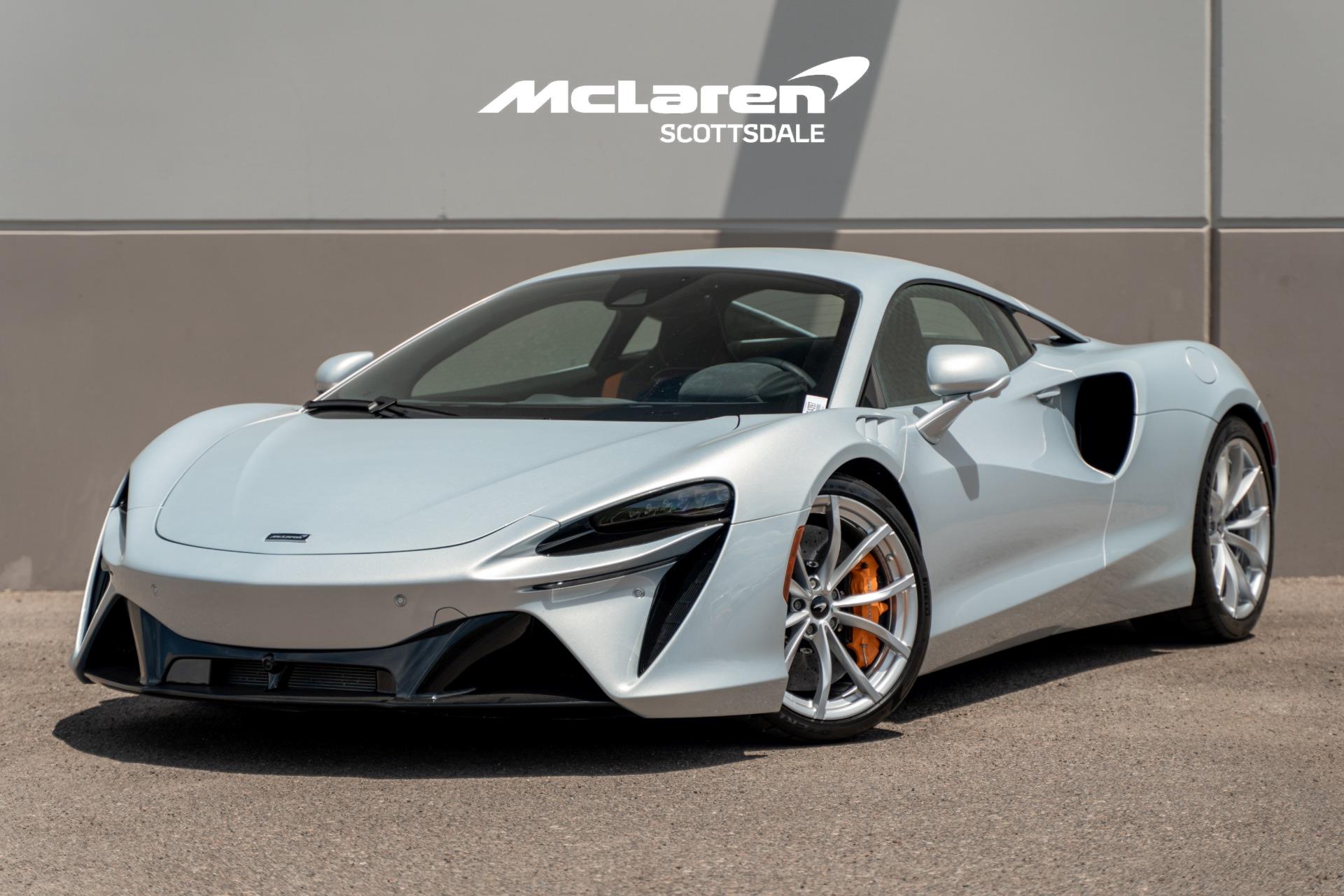 /2023 Mclaren Artura